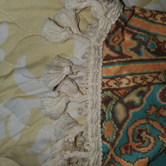 Judith March off the shoulder blouse - Picture 2 of 4